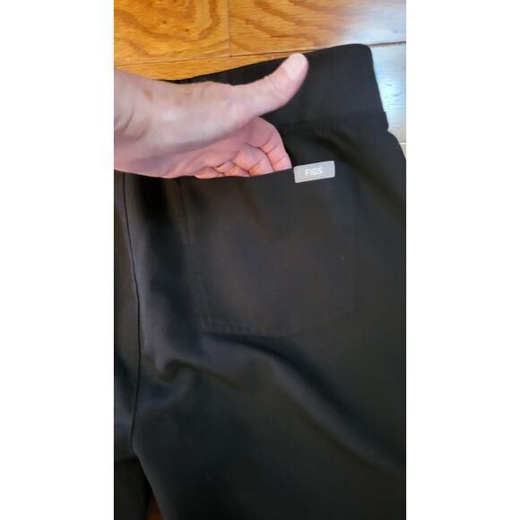 FIGS Scrub Pants Women's Size Medium Black EUC - Picture 9 of 12